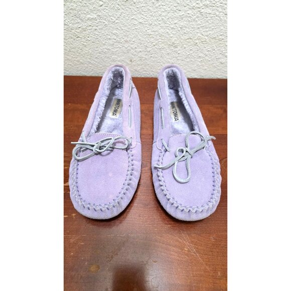 Minnetonka Lilac Suede Moccasin Slippers W/ Faux Fur Lining For Women Size 10 - Picture 2 of 8